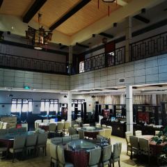 YI LIANG NA YANG REN GU HONG XIANG FAN DIAN User Photo