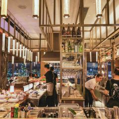 CRUISE RESTAURANT & BAR 여행 사진