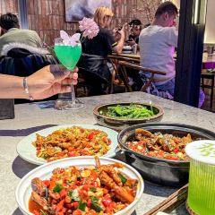 清晨落夜小酒馆 User Photo