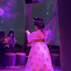 Suzie's Sky Bar User Photo