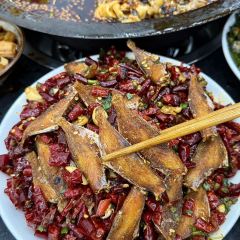 百盛怪味鱼(嘉华鑫城店) User Photo