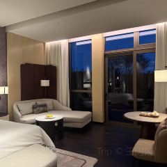 JIN JING GE User Photo