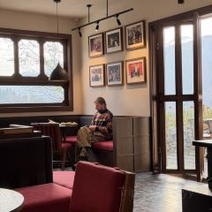 Abuluzicang Restaurant (jiuzhaigou) User Photo