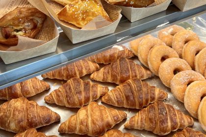 Piaoxiangju (wujinbeiluhuarun)