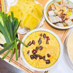 开口笑饺子城(曹州路店) User Photo