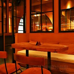 积兴里Coffee(烟台山店) User Photo