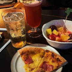 漓岸璞闲文旅酒店(阳朔西街漓江店)·上房野BISTRO·餐×酒×咖 User Photo