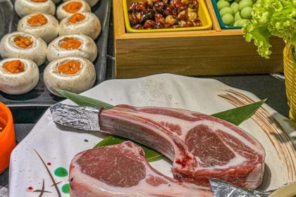 齐函杨佳清真烤肉(鑫海店)