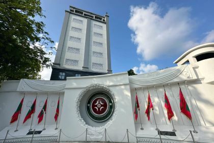 The Manhattan Fish Market