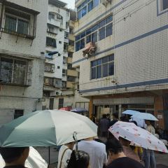 牛肉粉丝(党校店) User Photo