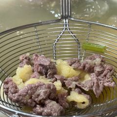 贵宾牛·潮汕牛肉火锅(珠池总店) User Photo