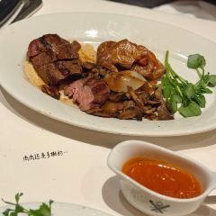 Gallagher’s Steakhouse NYC User Photo