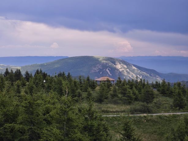 Huanghua Wopu Alpine Grassland