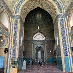 Haj Khalifeh Ali Rahbar & Shoraka User Photo