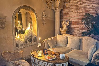 ECHO Bar&Designers Boutique