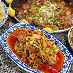 罗鸡肉·青城道柴火鸡(青城山店) User Photo