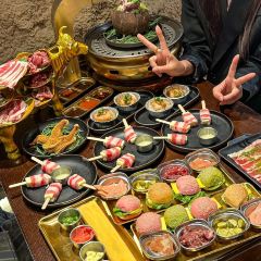 山洞里烤肉(金鹰店) User Photo