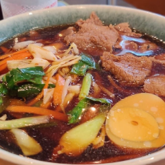 Nini Hachi User Photo