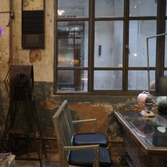 Showroom Cafe User Photo