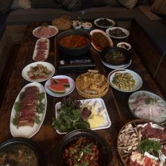黔山禧·非遗古法酸汤(嘎歌古巷店) 여행 사진