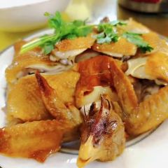 食天下果园农庄(金水台特色老店) User Photo