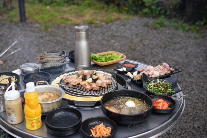 Cafe Layered Jeju Branch