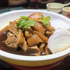 CHU LAO GUAI User Photo