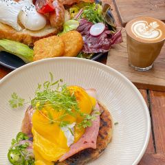 Pison Ubud User Photo