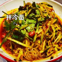英兰朝鲜族饭店(东方米兰店) User Photo