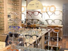 白山眼镜店(张园店)