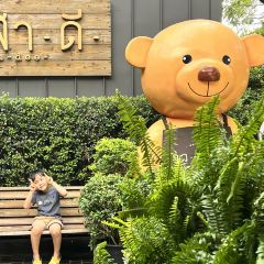 We-La-Dee Cafe & Restaurant User Photo