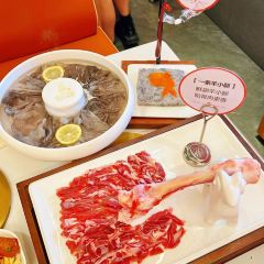 Yilaobaiweizhanliao Hot Pot (yangguang) User Photo