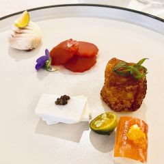 上海古北禧玥酒店·玛瑙花园 User Photo