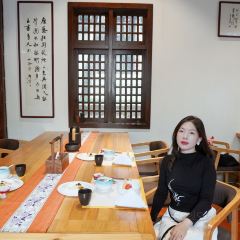 龙谷山房素食餐厅(聚龙小镇店) 여행 사진