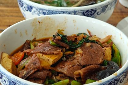 老白师泡馍烩肉(东海店)