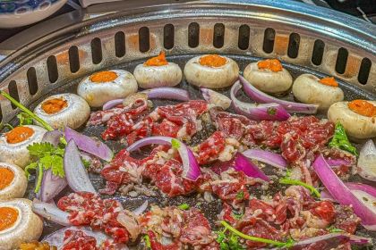 齐函杨佳清真烤肉(鑫海店)