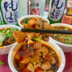 江油黎明烧肥肠(汉中店) User Photo