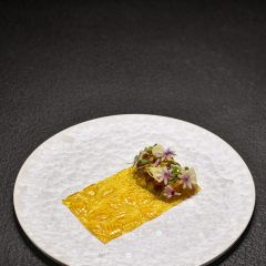 LING LONG User Photo