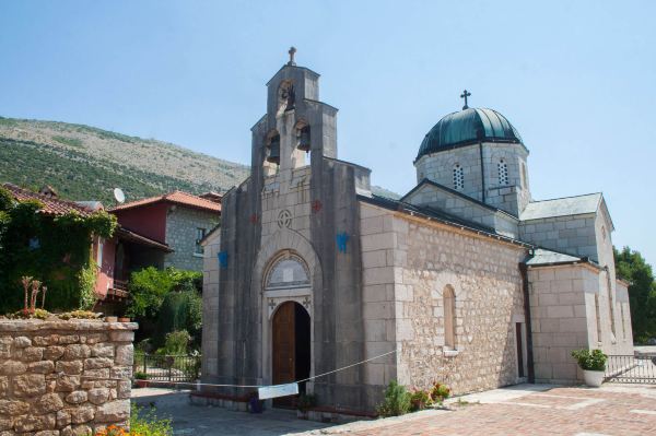 Tvrdosh Monastery