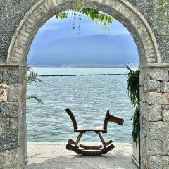 世内桃源·落日海景餐厅(双廊店) User Photo