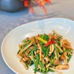 Shang Rong User Photo