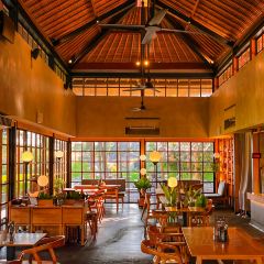 Pison Ubud User Photo