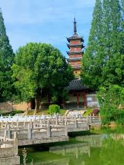 Baosheng Pagoda