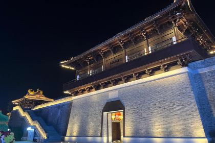 天仙缘草市街美食街区