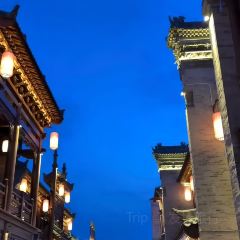 艳阳天酒店(月季店) User Photo