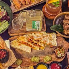 Match Box Bar User Photo