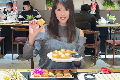 金炉馕坑烤肉(富园天郡店)