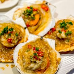 红码头平价海鲜烧烤大排档(海事店) User Photo