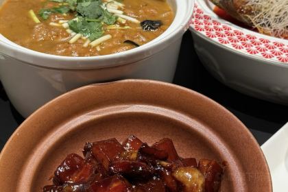 豫味坊黄焖鸡米饭(白鸽新园店)