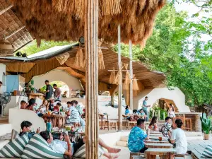 Matata Bay Cafe มาทาทาร์ เบย์ คาเฟ่